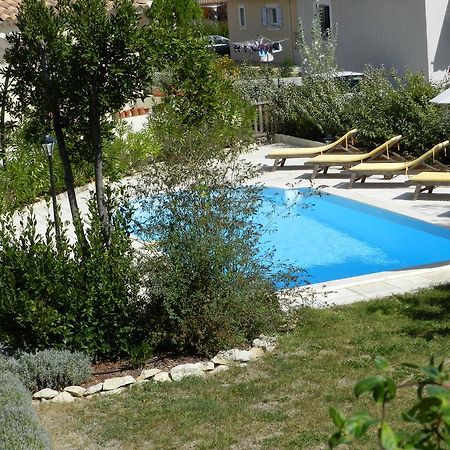 Bed and Breakfast Les Broussous Sauve Exterior foto