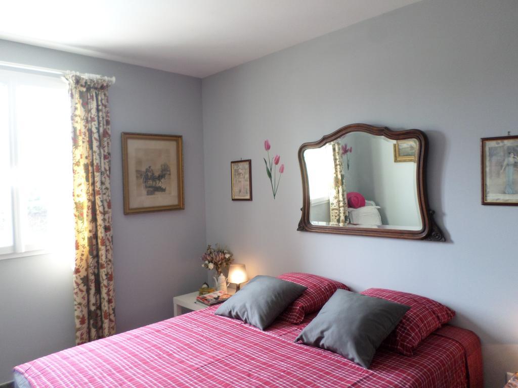Bed and Breakfast Les Broussous Sauve Zimmer foto