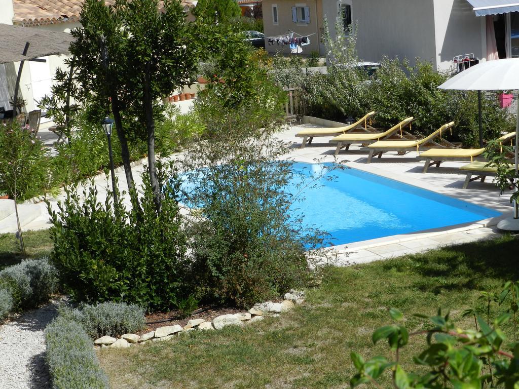 Bed and Breakfast Les Broussous Sauve Exterior foto