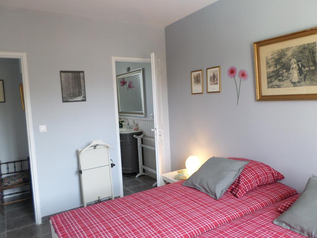 Bed and Breakfast Les Broussous Sauve Zimmer foto