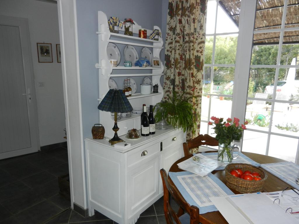 Bed and Breakfast Les Broussous Sauve Exterior foto