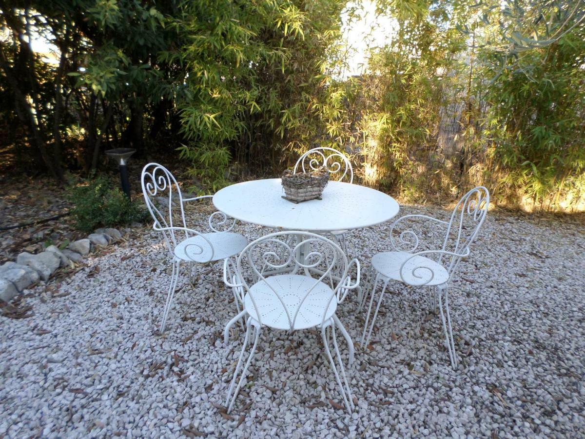 Bed and Breakfast Les Broussous Sauve Exterior foto